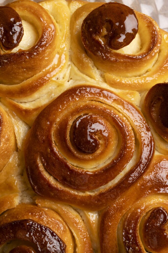 Torta di rose, dettaglio delle girelle